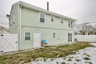 42 Mercer St, Carteret, NJ 07008 - Photo 4