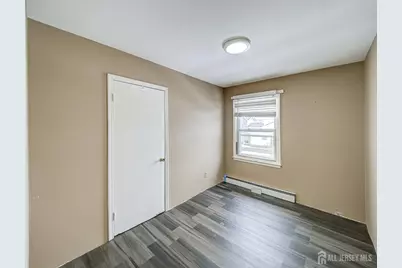 42 Mercer Street, Carteret, NJ 07008 - Photo 22