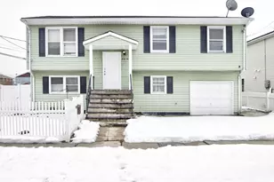 42 Mercer St, Carteret, NJ 07008 - Photo 1