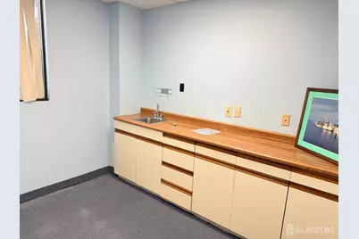 37 Progress Street #B2, Edison, NJ 08820 - Photo 4