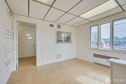 512 New Brunswick Avenue, Fords, NJ 08863 - Photo 10