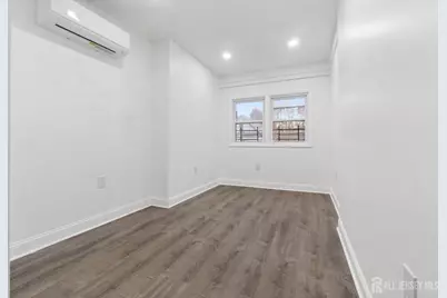 427 Benner Street #2, Highland Park, NJ 08904 - Photo 14
