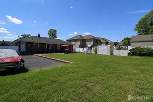 46 N Edward St, Sayreville, NJ 08872 - Photo 30