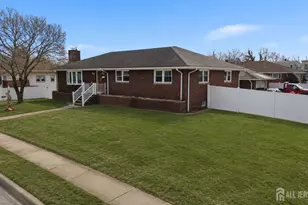 6 E 2nd St, Port Reading, NJ 07064 - Photo 32