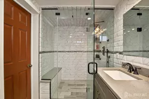 6 E 2nd St, Port Reading, NJ 07064 - Photo 30