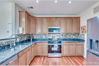 2822 Edward Stec Boulevard, Edison, NJ 08837 - Photo 6
