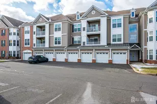 2822 Edward Stec Blvd, Edison, NJ 08837 - Photo 24