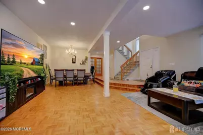 22 Borell Square, Sayreville, NJ 08859 - Photo 8