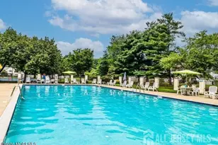 22 Borell Square, Sayreville, NJ 08859 - Photo 32