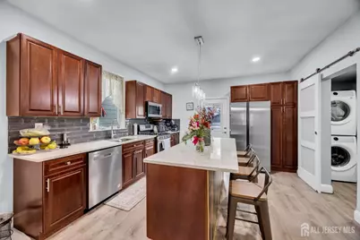 135 Brighton Avenue, Perth Amboy, NJ 08861 - Photo 14
