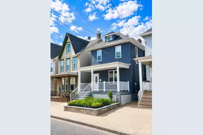 135 Brighton Avenue, Perth Amboy, NJ 08861 - Photo 2