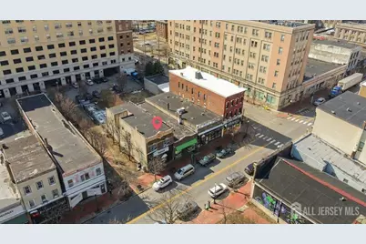 85 Smith Street, Perth Amboy, NJ 08861 - Photo 32