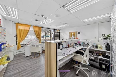 85 Smith Street, Perth Amboy, NJ 08861 - Photo 4