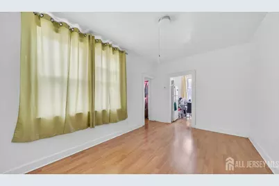 85 Smith Street, Perth Amboy, NJ 08861 - Photo 18