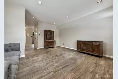 17 Florida Grove Road, Woodbridge Township, NJ 08832 - Photo 2