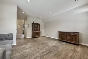 17 Florida Grove Rd, Woodbridge Township, NJ 08832 - Photo 2