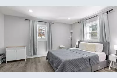 47 Hillcrest Avenue, Edison, NJ 08817 - Photo 28