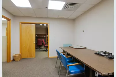 217 Main Street, Woodbridge Township, NJ 07095 - Photo 20