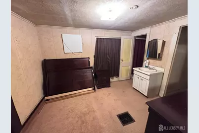 441 Wilmont Street, South Amboy, NJ 08879 - Photo 14