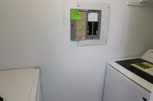 912 Aspen Dr, Plainsboro Township, NJ 08536 - Photo 12