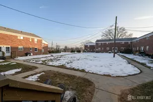 12 Garfield Park, Edison, NJ 08837 - Photo 22