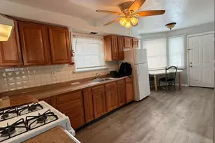 53 Hassart St, New Brunswick, NJ 08901 - Photo 2