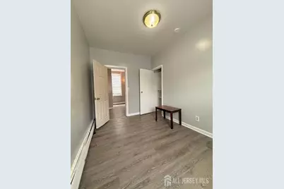 53 Hassart Street, New Brunswick, NJ 08901 - Photo 6