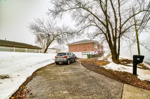 655 Washington Ave, Sayreville, NJ 08879 - Photo 28