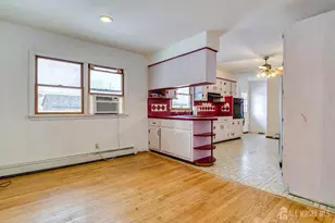 655 Washington Ave, Sayreville, NJ 08879 - Photo 6