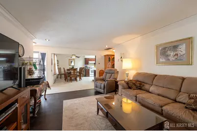 167-C Laurel Plaza, Monroe Township, NJ 08831 - Photo 4