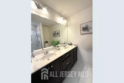 21 Wisteria Court, Monroe Township, NJ 08831 - Photo 8