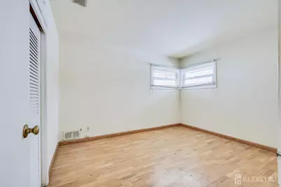 27 Stiles Road, Edison, NJ 08817 - Photo 14