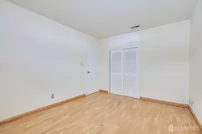 27 Stiles Road, Edison, NJ 08817 - Photo 16