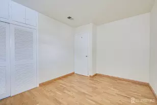 27 Stiles Rd, Edison, NJ 08817 - Photo 12