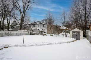 27 Stiles Rd, Edison, NJ 08817 - Photo 20