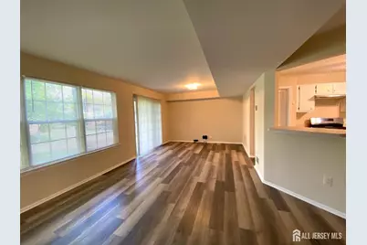 420 Plymouth Road, North Brunswick Township, NJ 08902 - Photo 4