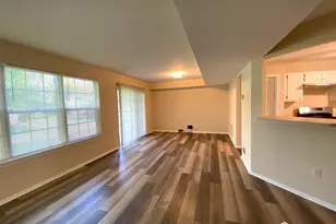 420 Plymouth Rd, North Brunswick Township, NJ 08902 - Photo 4