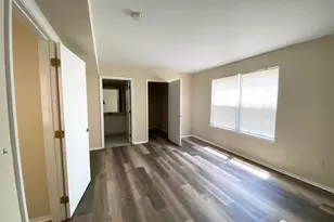 420 Plymouth Rd, North Brunswick Township, NJ 08902 - Photo 8