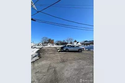 1510 Roosevelt Avenue #F, Carteret, NJ 07008 - Photo 2