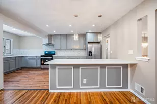 61 Flagler St, East Brunswick Township, NJ 08816 - Photo 12