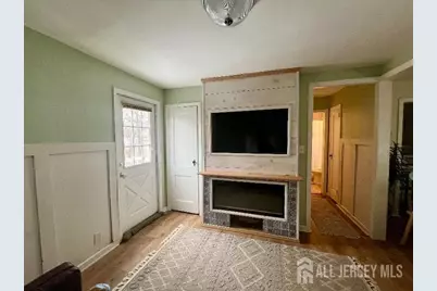 148 Bucknell Avenue, Woodbridge Township, NJ 07095 - Photo 4