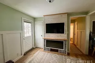 148 Bucknell Ave, Woodbridge Township, NJ 07095 - Photo 4