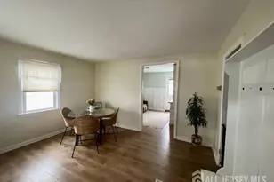 148 Bucknell Ave, Woodbridge Township, NJ 07095 - Photo 4