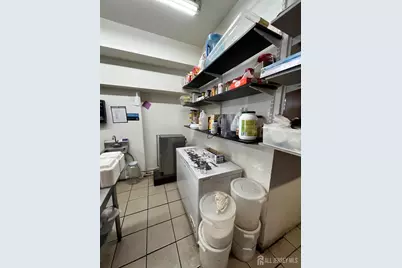 1506 Roosevelt Avenue #1506, Carteret, NJ 07008 - Photo 1