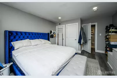 569 Liberty Avenue, Jersey City, NJ 07307 - Photo 20