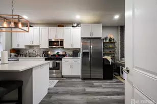 569 Liberty Ave, Jersey City, NJ 07307 - Photo 4