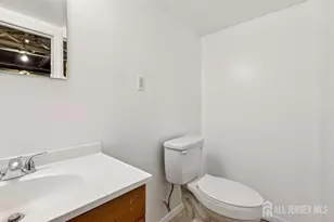 555 Main St, Metuchen, NJ 08840 - Photo 14