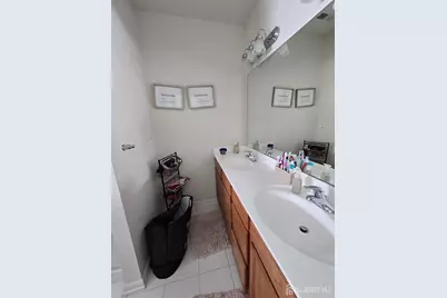 10 Bond Street, North Brunswick Township, NJ 08902 - Photo 8