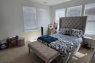 10 Bond St, North Brunswick Township, NJ 08902 - Photo 14