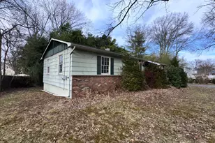 1894 4th St, Dunellen, NJ 08812 - Photo 8